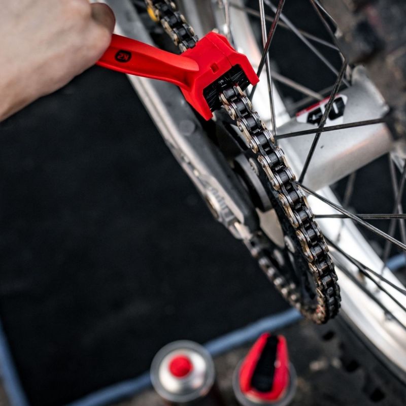 K2 Chain cleaning brush